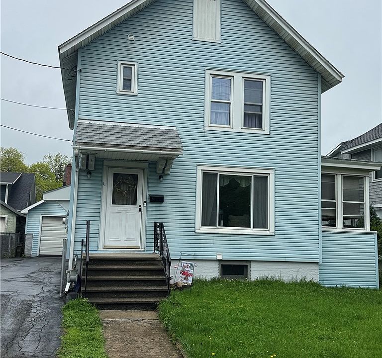 1st image of 11 Pine St