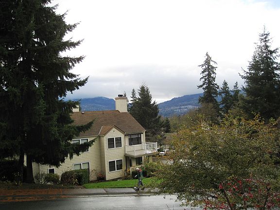 2nd image of 22110 SE 41st Ln