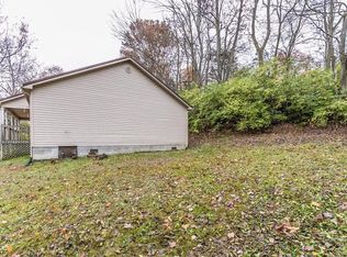 2065 Paint Lick Rd, Paint Lick, KY 40461