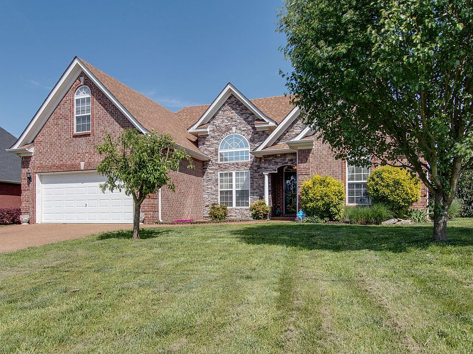 1st image of 908 Chaqueta Ct