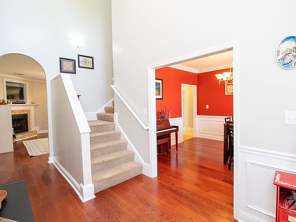 5th image of 112 Verandah Ct