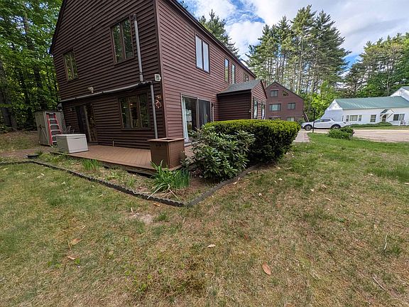 2nd image of 1014 West Side Road #5