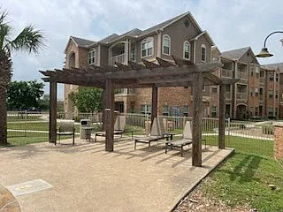 The Reserve Apartments — Photo 21