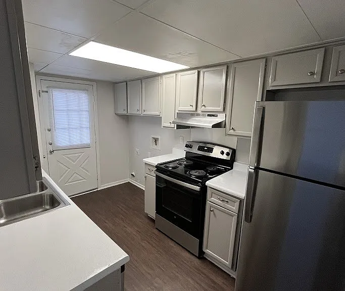 Le Montreaux Apartments — Photo 188
