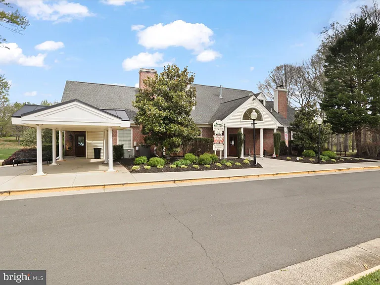 3946 Valley Ridge Dr — Photo 45