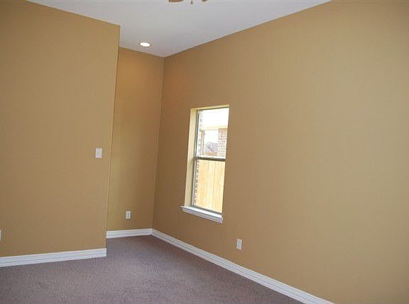 5th image of 8310 Lake Placid Dr