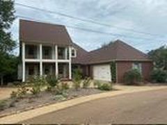 80 Southbrook Ln NE, Brookhaven, MS, 39601