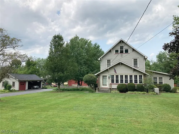 8309 Drake Stateline Rd NE, Burghill, OH 44404