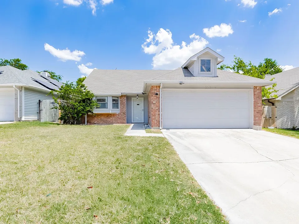 2015 Newton Dr