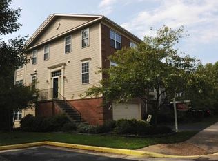 7725 Rachael Whitney Ln, Alexandria, VA 22315