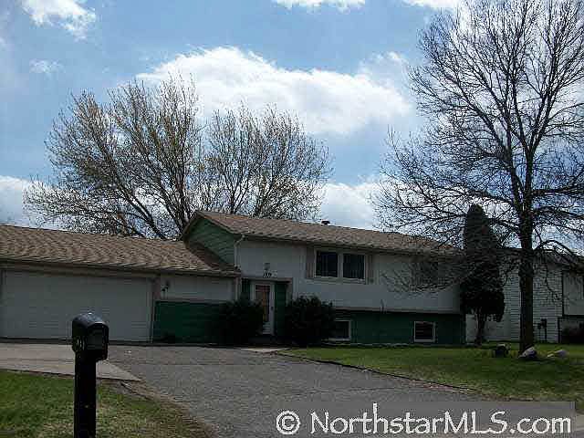 1st image of 1109 Meadowwood Drive