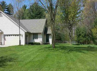 341 7th St, Port Edwards, WI 54469