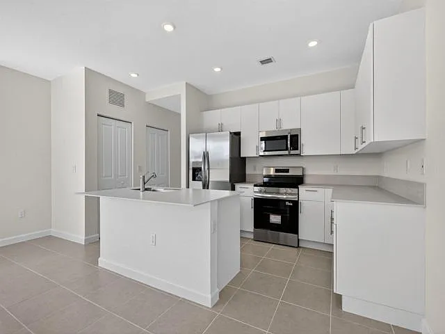 13865 SW 261st St — Photo 15