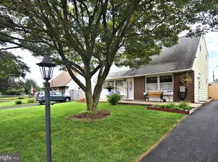 2830 Woodhaven Rd, Philadelphia, PA 19154