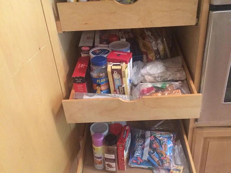 Sliding drawers in pantry