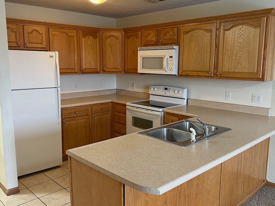 1st image of 612 Leah Dr