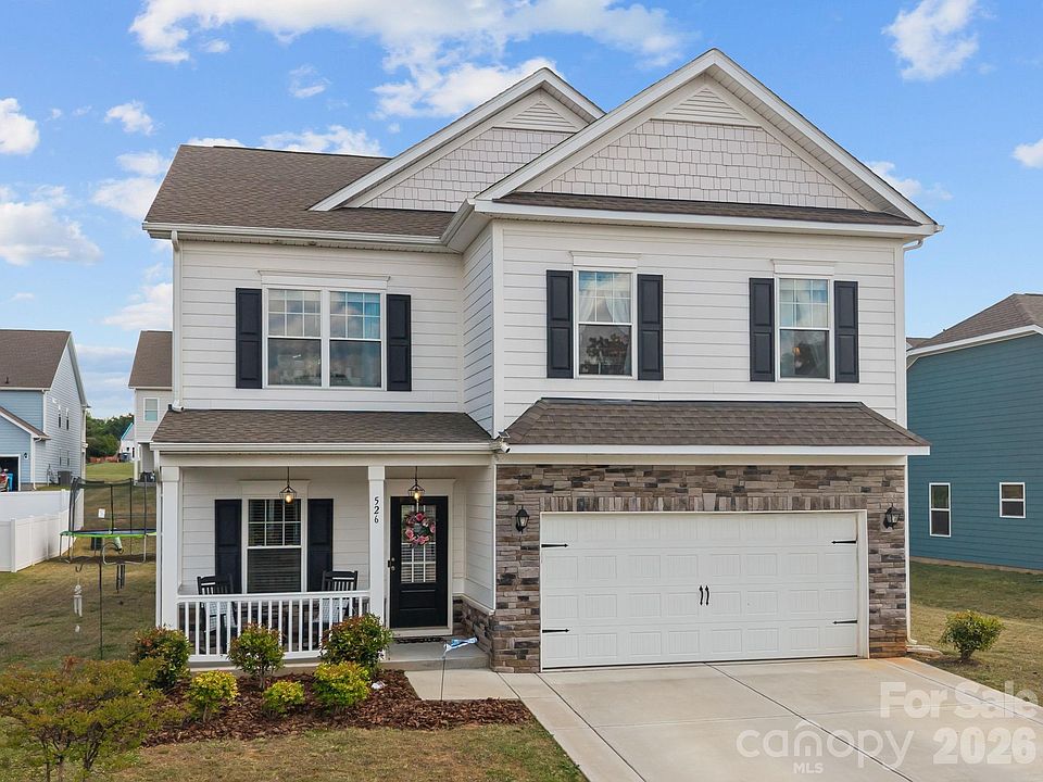 1st image of 526 Ardsley Dr
