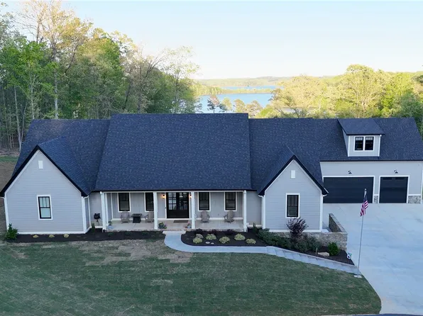 1359 Martin Creek Rd, Seneca, SC 29678