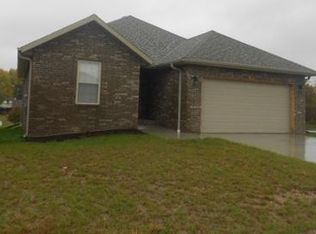 3529 S Juniper Ave, Springfield, MO 65804