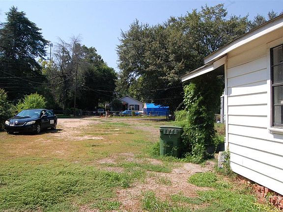 3rd image of 2069 Speigle St