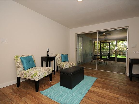 5th image of 1229 Royal Oak Dr