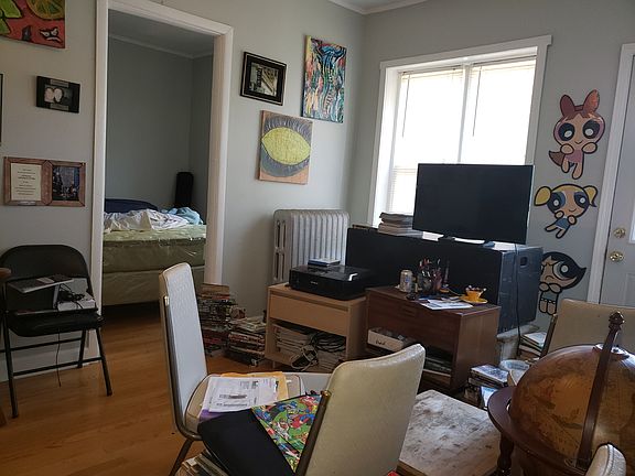 3rd image of 4551 N Christiana Ave APT 3