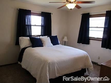 Bedroom #1 : New Carpeting (2009) and Ceiling Fan (2010)