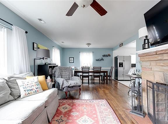 5th image of 7710 Antionette Dr