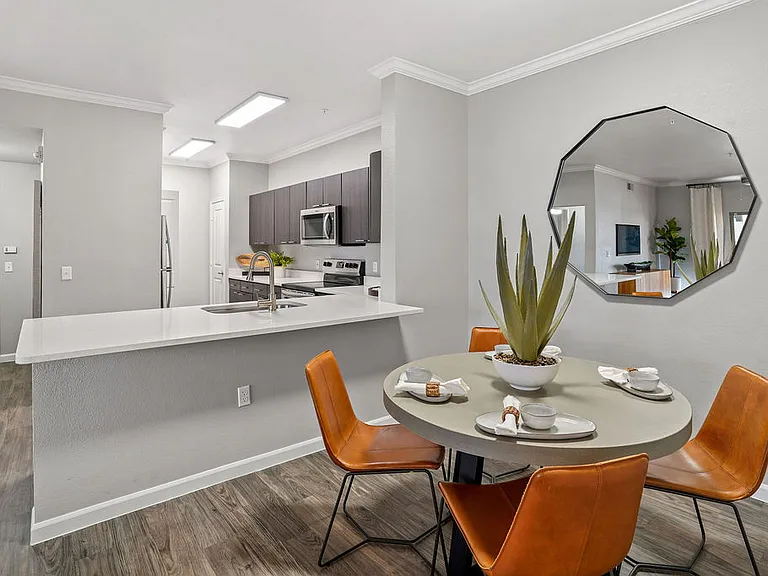 Serafina Apartment Homes — Photo 19