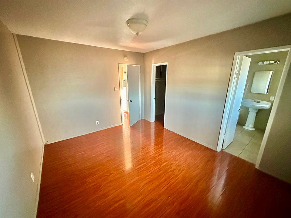 1st image of 10671 Tibbs Cir