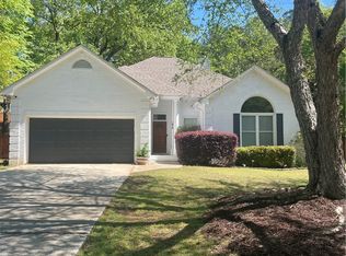 1676 Piedmont Dr, Auburn, AL 36830