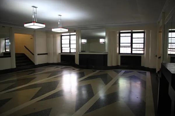 Rented by Lang Realty LLC | media 21