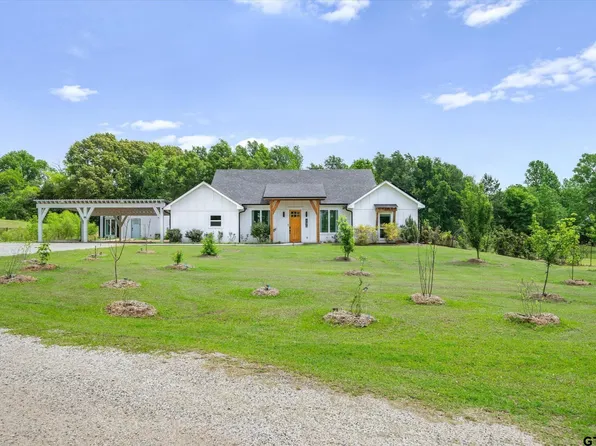17370 Fm 1253, Lindale, TX 75771