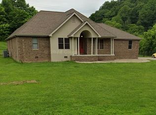 4200 State Route 302, Van Lear, KY 41265