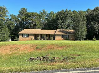 2050 Tenny Nelson Rd, Grantville, GA 30220