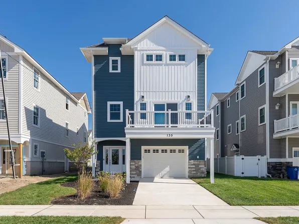 135 Walnut Ave, North Wildwood, NJ 08260
