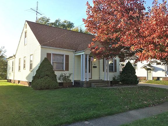2nd image of 625 Edwards St