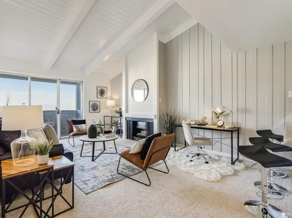5330 Diamond Heights Blvd APT J303, San Francisco, CA 94131