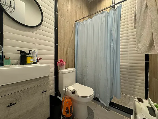 Rented by Doorway NYC, LLC | media 4