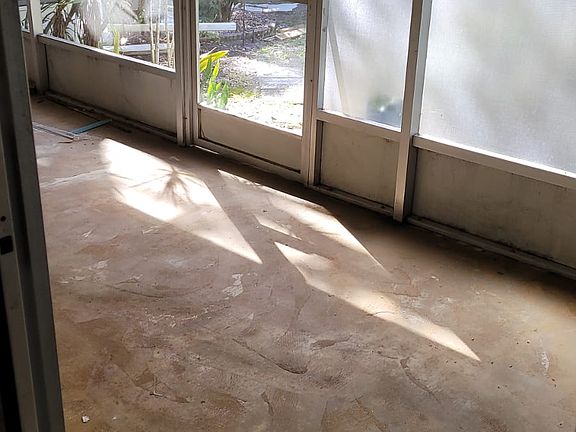 Screened patio or Terrace