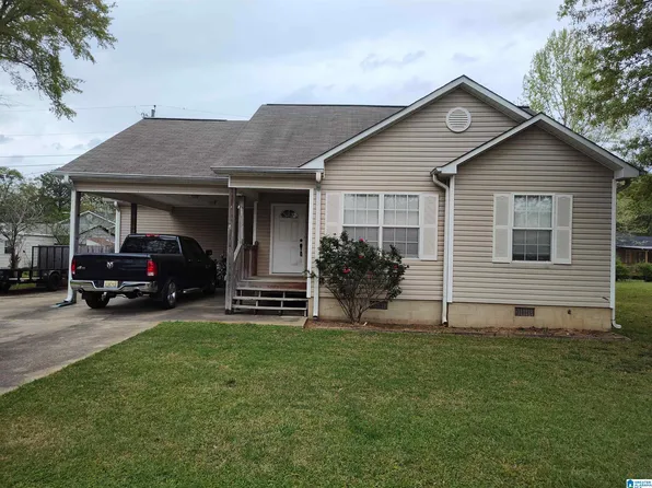 1006 5th Pl, Sylacauga, AL 35150