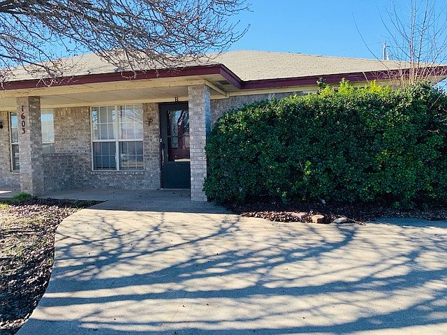 1st image of 1603 Windward Dr #B