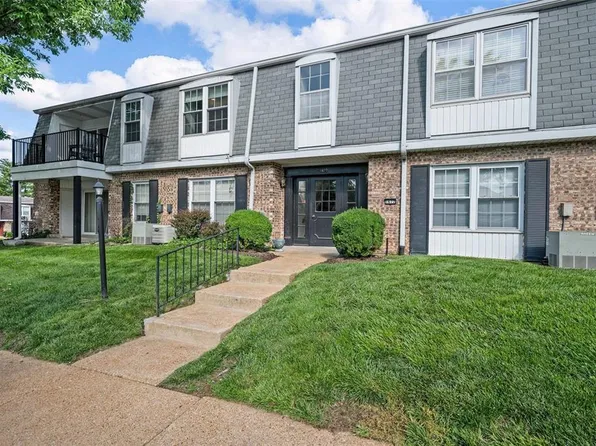 1677 Herault Pl APT E, Saint Louis, MO 63125