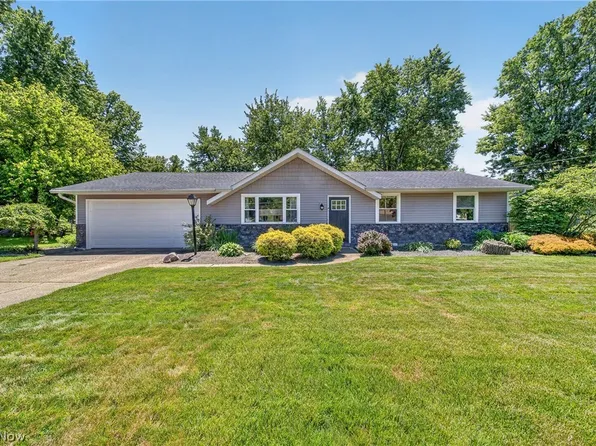 7168 Andover Dr, Mentor, OH 44060