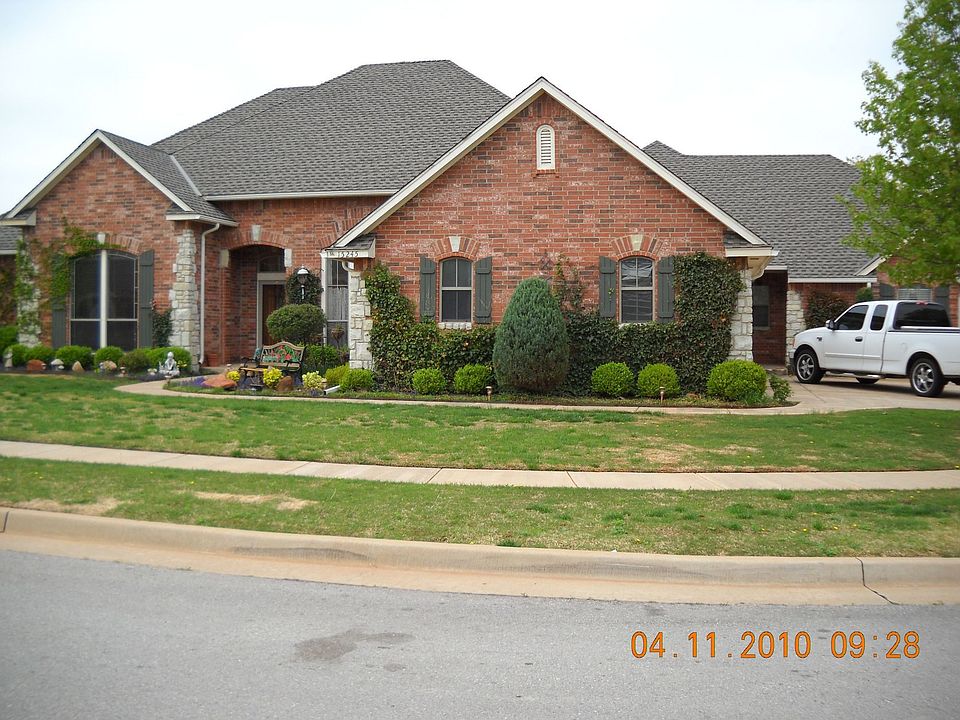 1st image of 15245 Worthington Ln