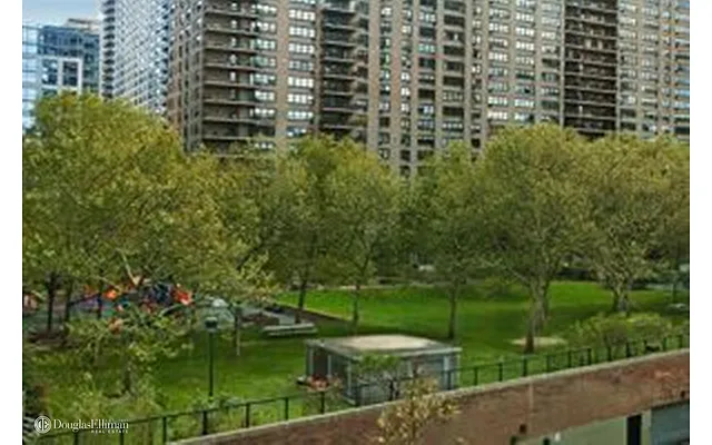 Rented by Douglas Elliman | media 18