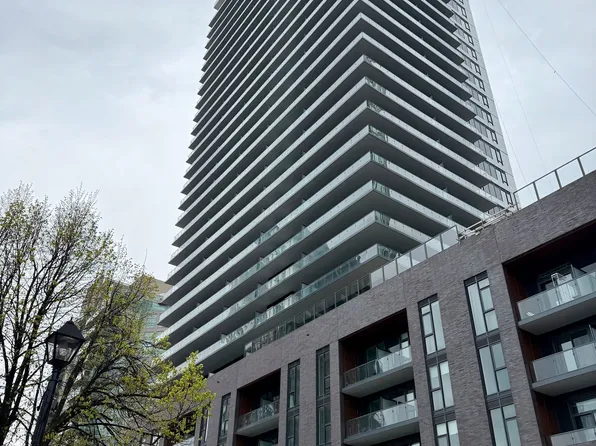 2075 Lakeshore Rd, Burlington, ON