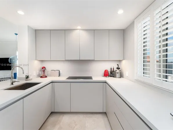 10 Aragon Ave Suite 1505, Miami, FL 33134