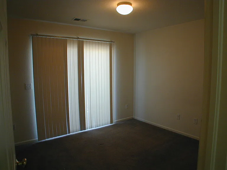 304 Snyder Ave — Photo 14