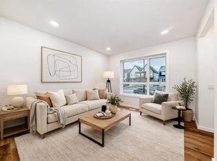 12 S Savanna Pl NE, Calgary, AB T3J5P8